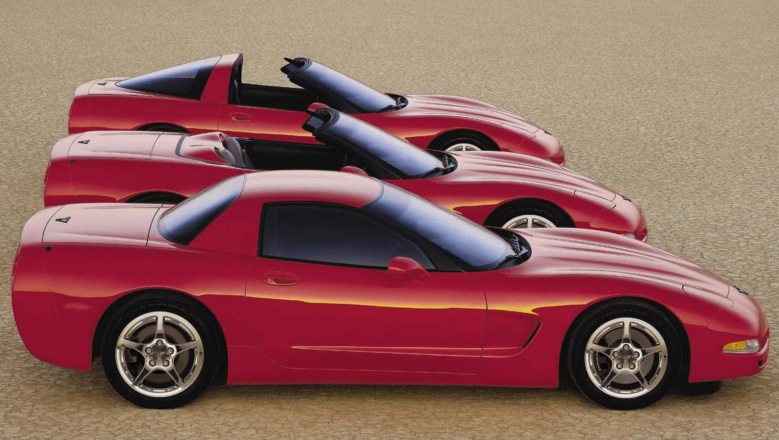 Click to Enlarge-Esc to Close Corvette Generations/C5/C5 2000 Right Side Red.webp
